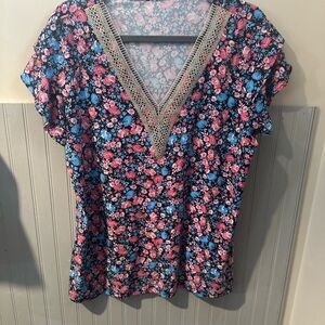 Floral V-Neck Top